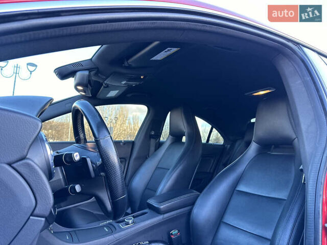 Красный Мерседес ЦЛА-класс, объемом двигателя 2 л и пробегом 160 тыс. км за 15200 $, фото 24 на Automoto.ua