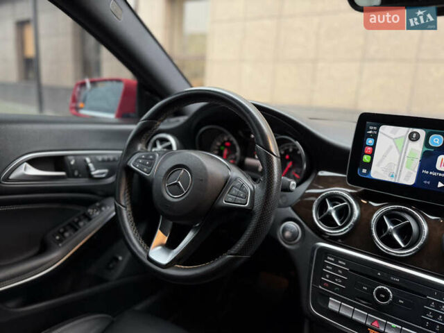 Красный Мерседес ЦЛА-класс, объемом двигателя 2 л и пробегом 109 тыс. км за 12750 $, фото 16 на Automoto.ua