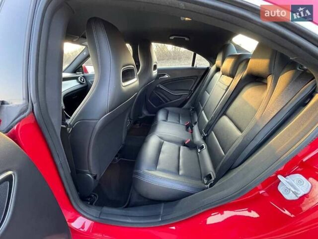Красный Мерседес ЦЛА-класс, объемом двигателя 2 л и пробегом 159 тыс. км за 13200 $, фото 6 на Automoto.ua