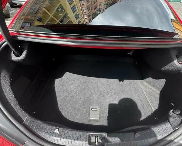 Червоний Мерседес ЦЛА-клас, об'ємом двигуна 1.99 л та пробігом 197 тис. км за 18500 $, фото 4 на Automoto.ua