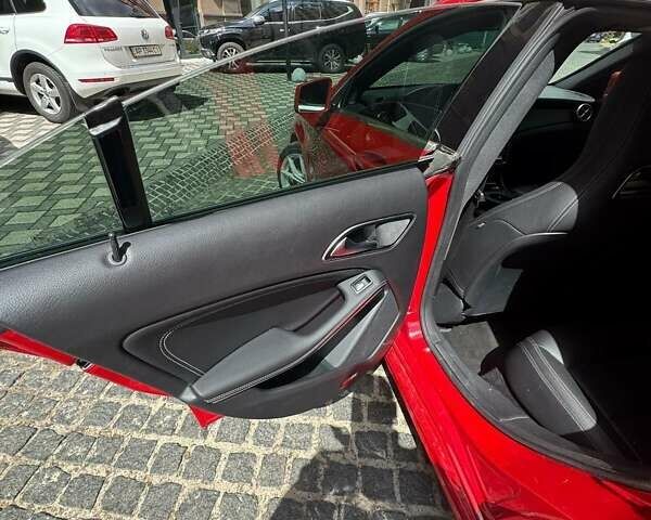 Червоний Мерседес ЦЛА-клас, об'ємом двигуна 1.99 л та пробігом 197 тис. км за 18500 $, фото 10 на Automoto.ua