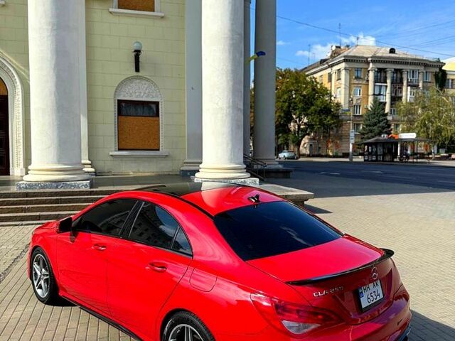 Червоний Мерседес ЦЛА-клас, об'ємом двигуна 2 л та пробігом 126 тис. км за 18800 $, фото 8 на Automoto.ua