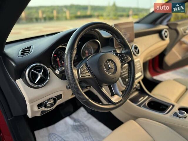 Красный Мерседес ЦЛА-класс, объемом двигателя 2 л и пробегом 150 тыс. км за 22850 $, фото 70 на Automoto.ua
