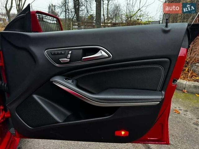 Красный Мерседес ЦЛА-класс, объемом двигателя 2 л и пробегом 128 тыс. км за 17490 $, фото 28 на Automoto.ua