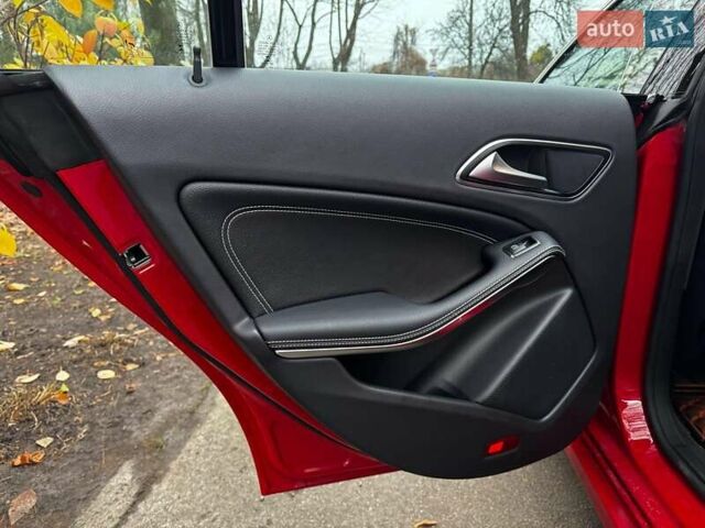 Красный Мерседес ЦЛА-класс, объемом двигателя 2 л и пробегом 128 тыс. км за 17490 $, фото 24 на Automoto.ua