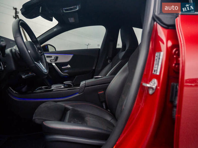 Червоний Мерседес ЦЛА-клас, об'ємом двигуна 1.99 л та пробігом 27 тис. км за 41000 $, фото 20 на Automoto.ua