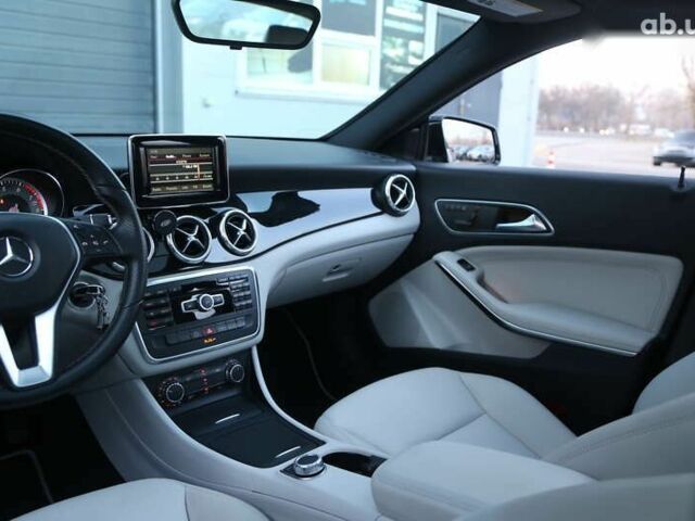 Мерседес ЦЛА-класс, объемом двигателя 2 л и пробегом 80 тыс. км за 16900 $, фото 16 на Automoto.ua