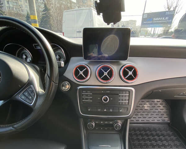 Мерседес ЦЛА-клас, об'ємом двигуна 1.99 л та пробігом 90 тис. км за 16000 $, фото 21 на Automoto.ua