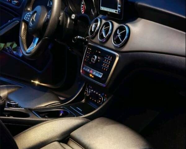 Мерседес ЦЛА-класс, объемом двигателя 0 л и пробегом 132 тыс. км за 16500 $, фото 4 на Automoto.ua