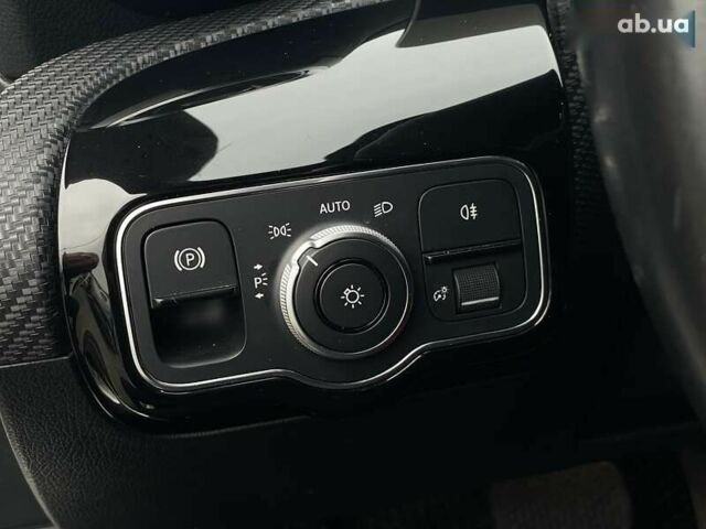 Мерседес ЦЛА-класс, объемом двигателя 1.5 л и пробегом 145 тыс. км за 31990 $, фото 28 на Automoto.ua