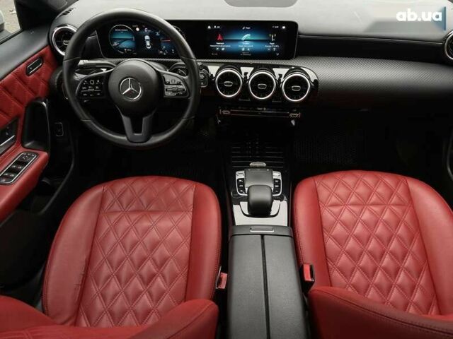 Мерседес ЦЛА-класс, объемом двигателя 1.5 л и пробегом 145 тыс. км за 31990 $, фото 18 на Automoto.ua