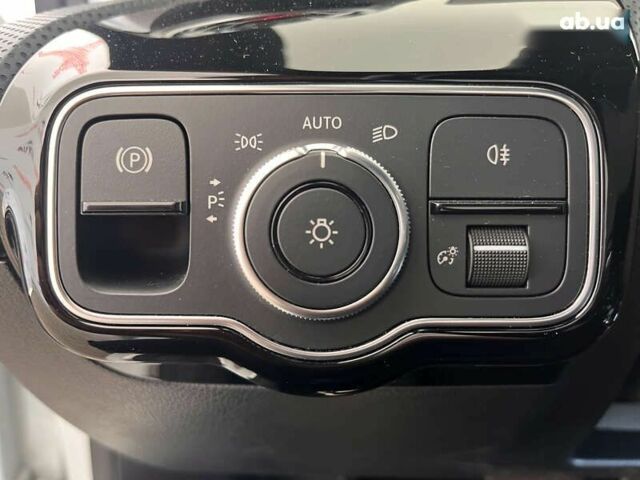 Мерседес ЦЛА-класс, объемом двигателя 2 л и пробегом 174 тыс. км за 27450 $, фото 15 на Automoto.ua