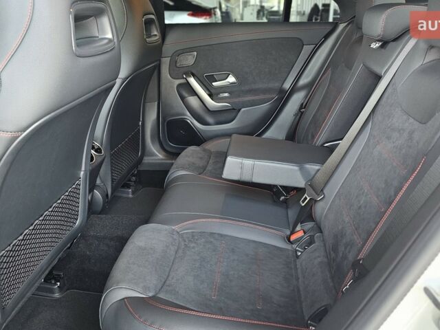 купить новое авто Мерседес ЦЛА-класс 2025 года от официального дилера Mercedes-Benz на Кільцевій Мерседес фото