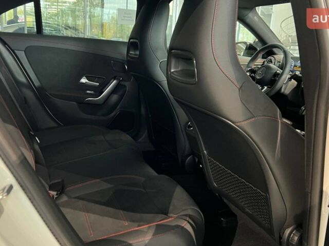 Мерседес ЦЛА-класс 2025 в Киеве на Automoto.ua Мерседес ЦЛА-класс, объемом двигателя 1.95 л и пробегом 0 тыс. км за 63758 $, фото 15 на Automoto.ua