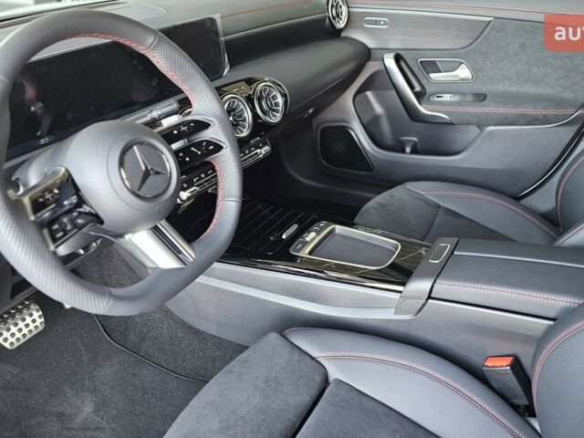 купить новое авто Мерседес ЦЛА-класс 2025 года от официального дилера Mercedes-Benz на Кільцевій Мерседес фото