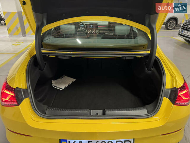 Желтый Мерседес ЦЛА-класс, объемом двигателя 1.99 л и пробегом 72 тыс. км за 32500 $, фото 8 на Automoto.ua