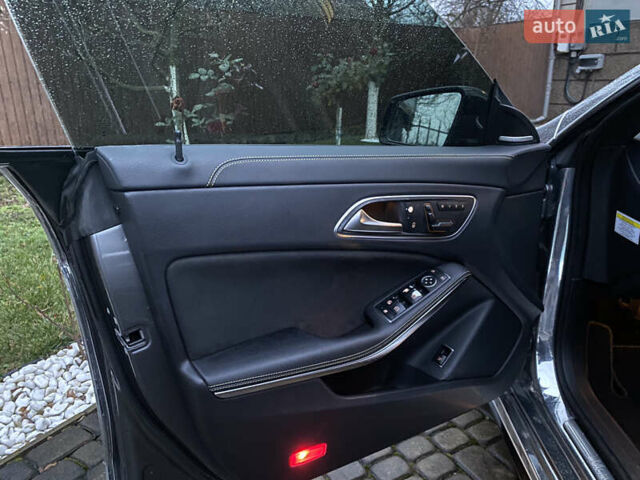 Серый Мерседес ЦЛА-класс, объемом двигателя 2 л и пробегом 220 тыс. км за 16000 $, фото 2 на Automoto.ua