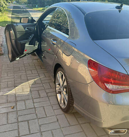 Сірий Мерседес ЦЛА-клас, об'ємом двигуна 1.99 л та пробігом 213 тис. км за 13500 $, фото 4 на Automoto.ua