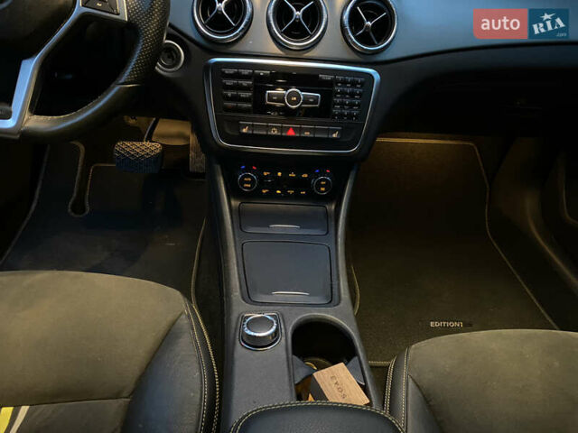 Серый Мерседес ЦЛА-класс, объемом двигателя 2 л и пробегом 220 тыс. км за 16000 $, фото 27 на Automoto.ua