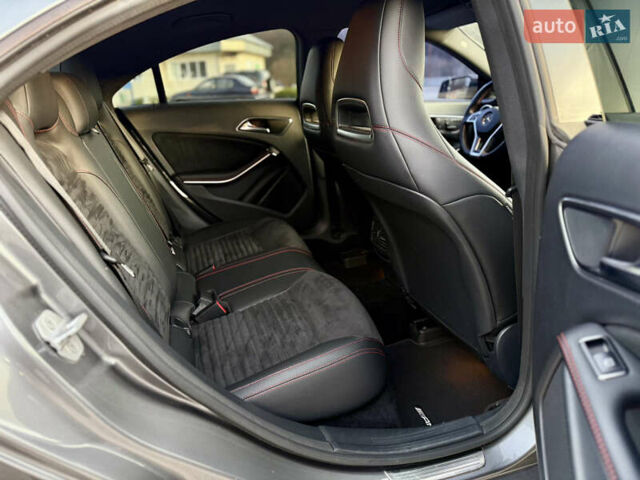 Серый Мерседес ЦЛА-класс, объемом двигателя 1.6 л и пробегом 200 тыс. км за 15300 $, фото 24 на Automoto.ua