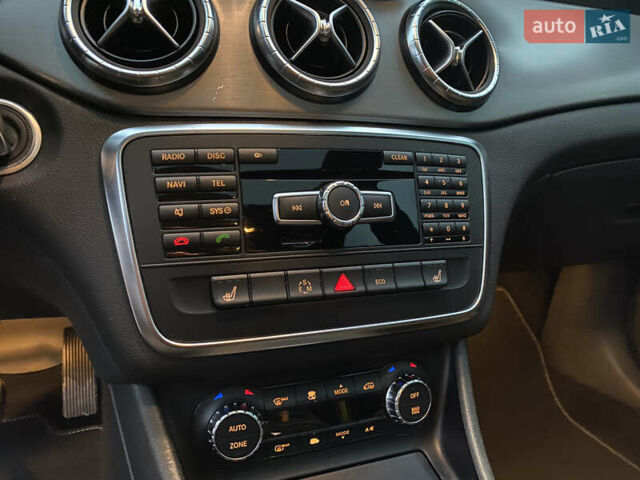 Серый Мерседес ЦЛА-класс, объемом двигателя 2 л и пробегом 220 тыс. км за 16000 $, фото 9 на Automoto.ua