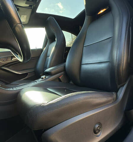 Сірий Мерседес ЦЛА-клас, об'ємом двигуна 1.99 л та пробігом 213 тис. км за 13500 $, фото 5 на Automoto.ua