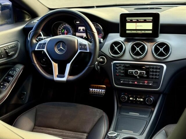 Серый Мерседес ЦЛА-класс, объемом двигателя 1.6 л и пробегом 200 тыс. км за 15300 $, фото 16 на Automoto.ua