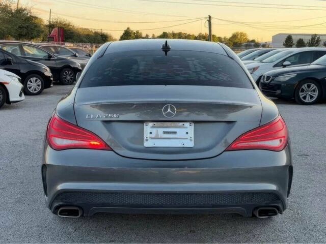 Сірий Мерседес ЦЛА-клас, об'ємом двигуна 2 л та пробігом 86 тис. км за 10200 $, фото 6 на Automoto.ua