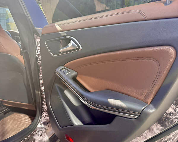 Сірий Мерседес ЦЛА-клас, об'ємом двигуна 1.99 л та пробігом 148 тис. км за 18200 $, фото 23 на Automoto.ua