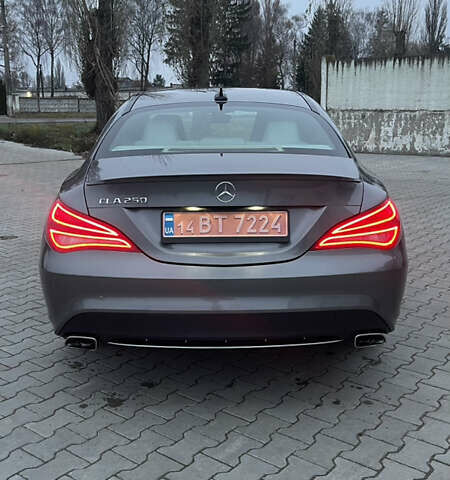 Серый Мерседес ЦЛА-класс, объемом двигателя 1.99 л и пробегом 168 тыс. км за 13300 $, фото 3 на Automoto.ua