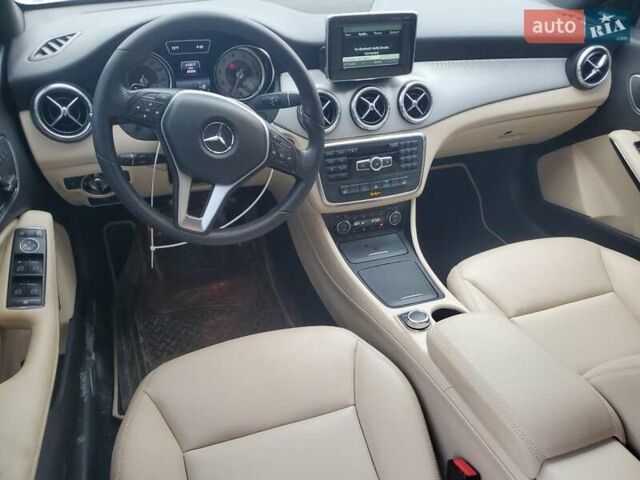 Серый Мерседес ЦЛА-класс, объемом двигателя 1.99 л и пробегом 90 тыс. км за 3000 $, фото 7 на Automoto.ua