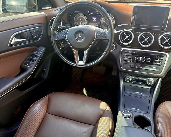 Сірий Мерседес ЦЛА-клас, об'ємом двигуна 1.99 л та пробігом 148 тис. км за 18200 $, фото 15 на Automoto.ua