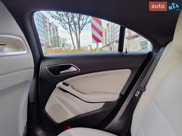 Серый Мерседес ЦЛА-класс, объемом двигателя 1.99 л и пробегом 180 тыс. км за 14700 $, фото 15 на Automoto.ua