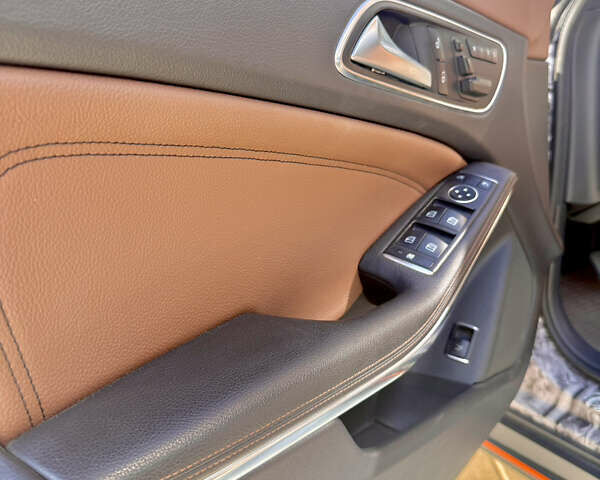 Сірий Мерседес ЦЛА-клас, об'ємом двигуна 1.99 л та пробігом 148 тис. км за 18200 $, фото 28 на Automoto.ua