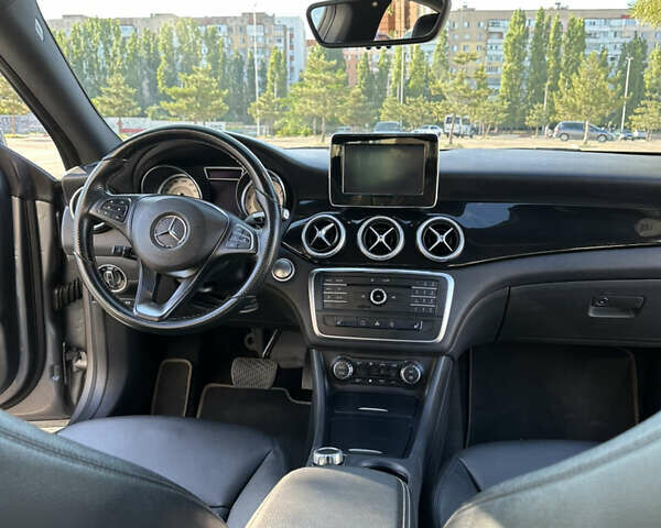 Серый Мерседес ЦЛА-класс, объемом двигателя 2 л и пробегом 140 тыс. км за 17500 $, фото 12 на Automoto.ua