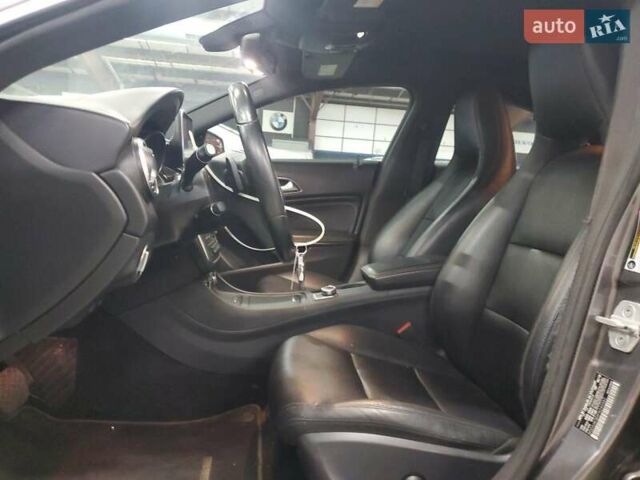 Сірий Мерседес ЦЛА-клас, об'ємом двигуна 1.99 л та пробігом 92 тис. км за 2000 $, фото 6 на Automoto.ua