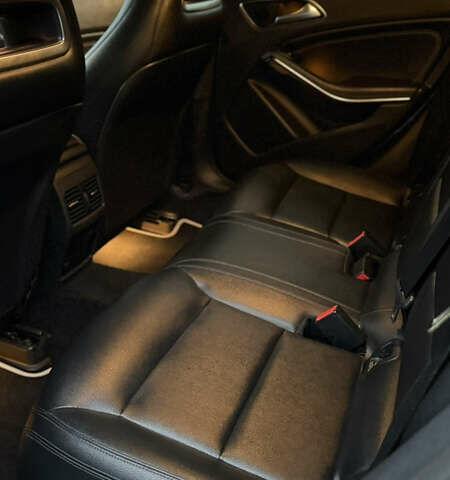 Сірий Мерседес ЦЛА-клас, об'ємом двигуна 1.99 л та пробігом 199 тис. км за 15999 $, фото 20 на Automoto.ua