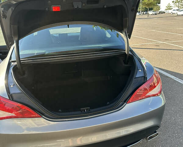 Серый Мерседес ЦЛА-класс, объемом двигателя 2 л и пробегом 140 тыс. км за 17500 $, фото 7 на Automoto.ua