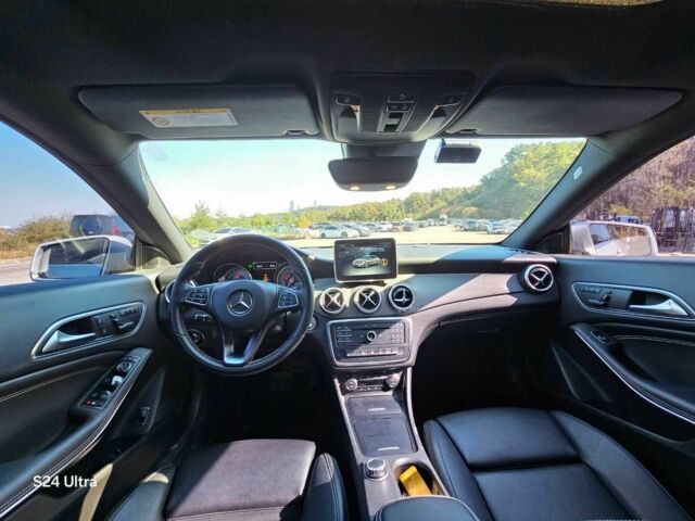 Серый Мерседес ЦЛА-класс, объемом двигателя 2.2 л и пробегом 146 тыс. км за 3800 $, фото 5 на Automoto.ua