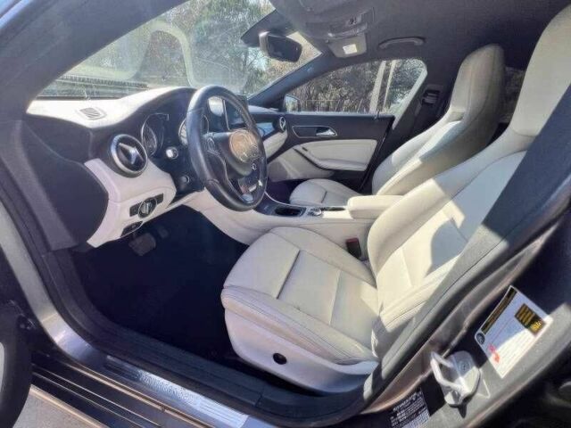 Серый Мерседес ЦЛА-класс, объемом двигателя 2 л и пробегом 99 тыс. км за 5000 $, фото 13 на Automoto.ua