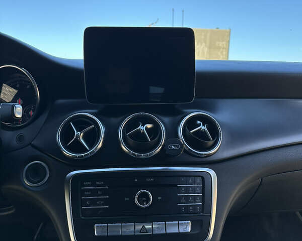 Серый Мерседес ЦЛА-класс, объемом двигателя 2 л и пробегом 125 тыс. км за 21000 $, фото 15 на Automoto.ua