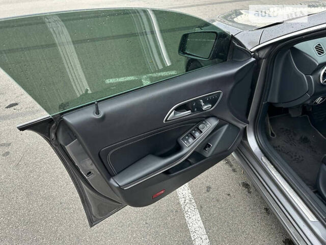 Серый Мерседес ЦЛА-класс, объемом двигателя 2 л и пробегом 127 тыс. км за 16500 $, фото 7 на Automoto.ua