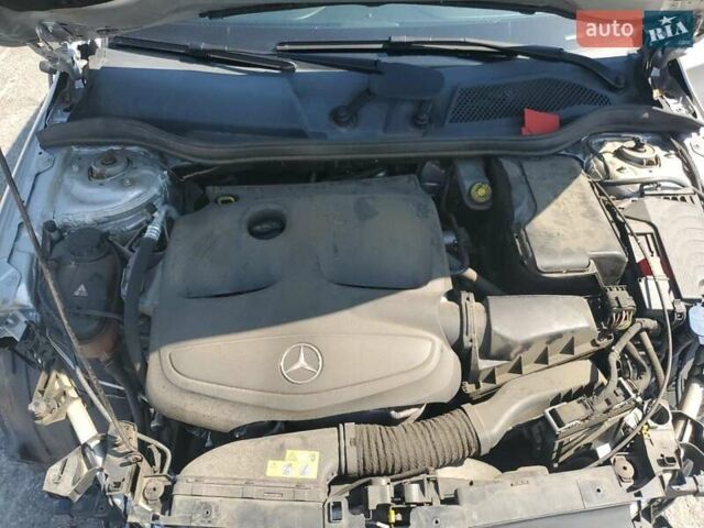 Сірий Мерседес ЦЛА-клас, об'ємом двигуна 1.99 л та пробігом 126 тис. км за 3000 $, фото 10 на Automoto.ua
