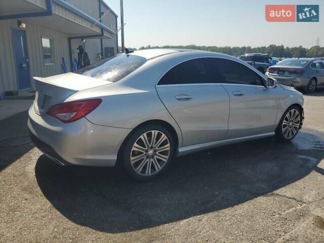 Сірий Мерседес ЦЛА-клас, об'ємом двигуна 1.99 л та пробігом 126 тис. км за 3000 $, фото 2 на Automoto.ua