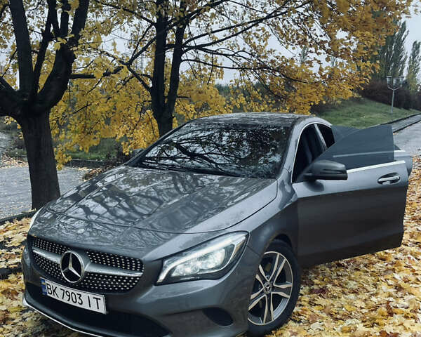 Мерседес ЦЛА-клас 2018 у Рівному на Automoto.ua Сірий Мерседес ЦЛА-клас, об'ємом двигуна 1.99 л та пробігом 61 тис. км за 19000 $, фото 7 на Automoto.ua