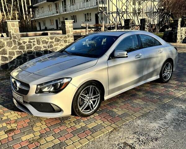 Сірий Мерседес ЦЛА-клас, об'ємом двигуна 1.99 л та пробігом 188 тис. км за 21500 $, фото 1 на Automoto.ua