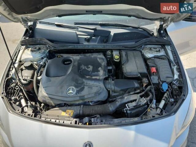 Серый Мерседес ЦЛА-класс, объемом двигателя 2 л и пробегом 93 тыс. км за 14745 $, фото 10 на Automoto.ua