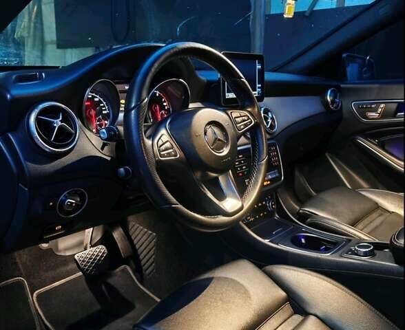 Сірий Мерседес ЦЛА-клас, об'ємом двигуна 2 л та пробігом 132 тис. км за 15900 $, фото 3 на Automoto.ua