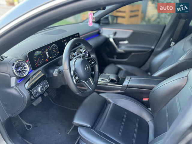 Мерседес ЦЛА-класс 2019 в Черновцах на Automoto.ua Серый Мерседес ЦЛА-класс, объемом двигателя 2 л и пробегом 95 тыс. км за 28000 $, фото 11 на Automoto.ua