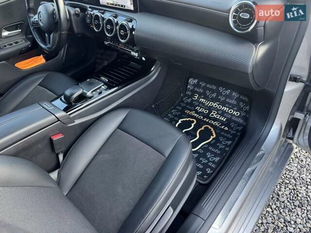 Сірий Мерседес ЦЛА-клас, об'ємом двигуна 1.46 л та пробігом 246 тис. км за 21900 $, фото 17 на Automoto.ua